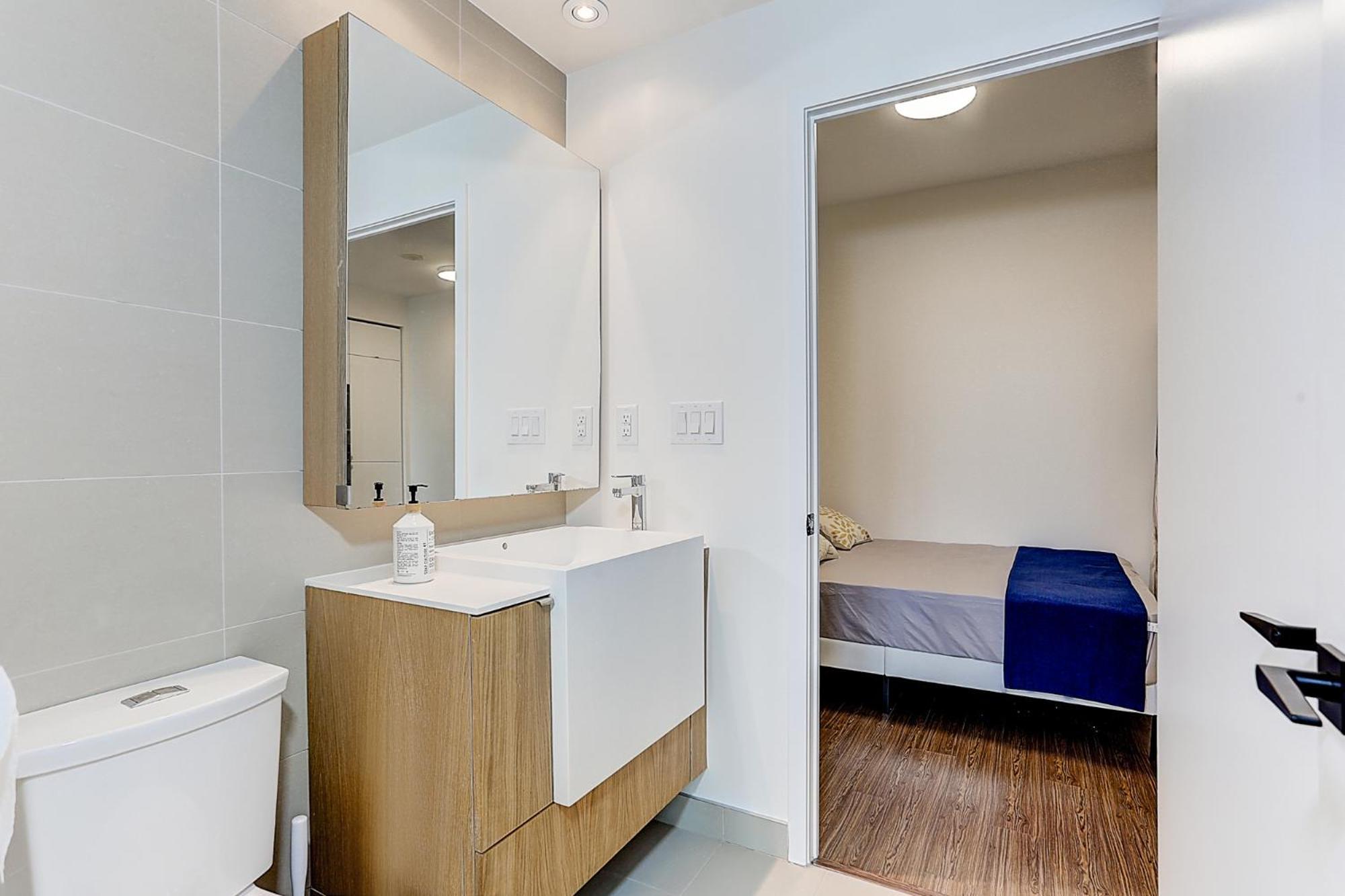 Lakeview Apartments Downtown Toronto Exterior photo